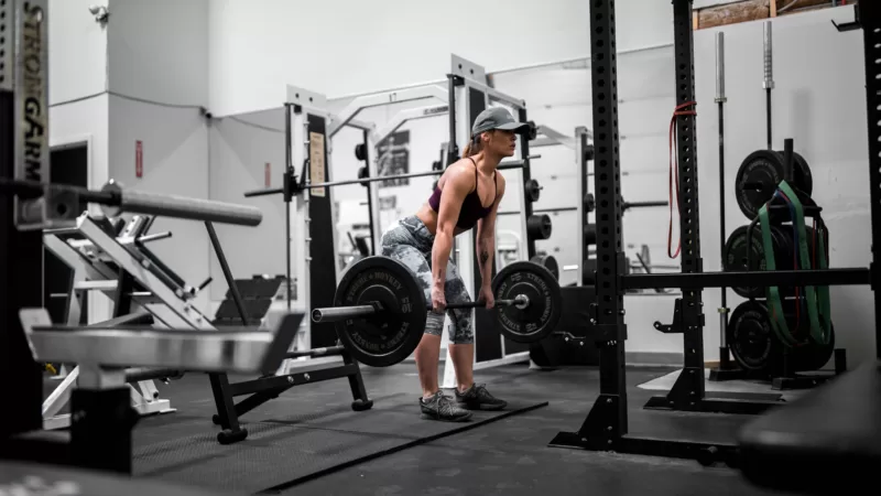 Hang Clean vs Power Clean: Unveiling the Differences & Benefits